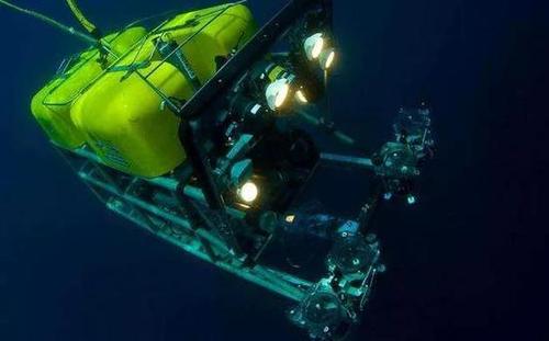 水下打撈機器人(ROV) 水下打撈機器人(ROV)