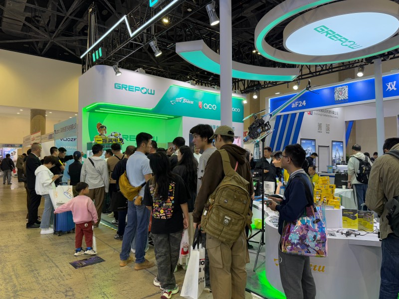 格瑞普展臺人氣爆棚