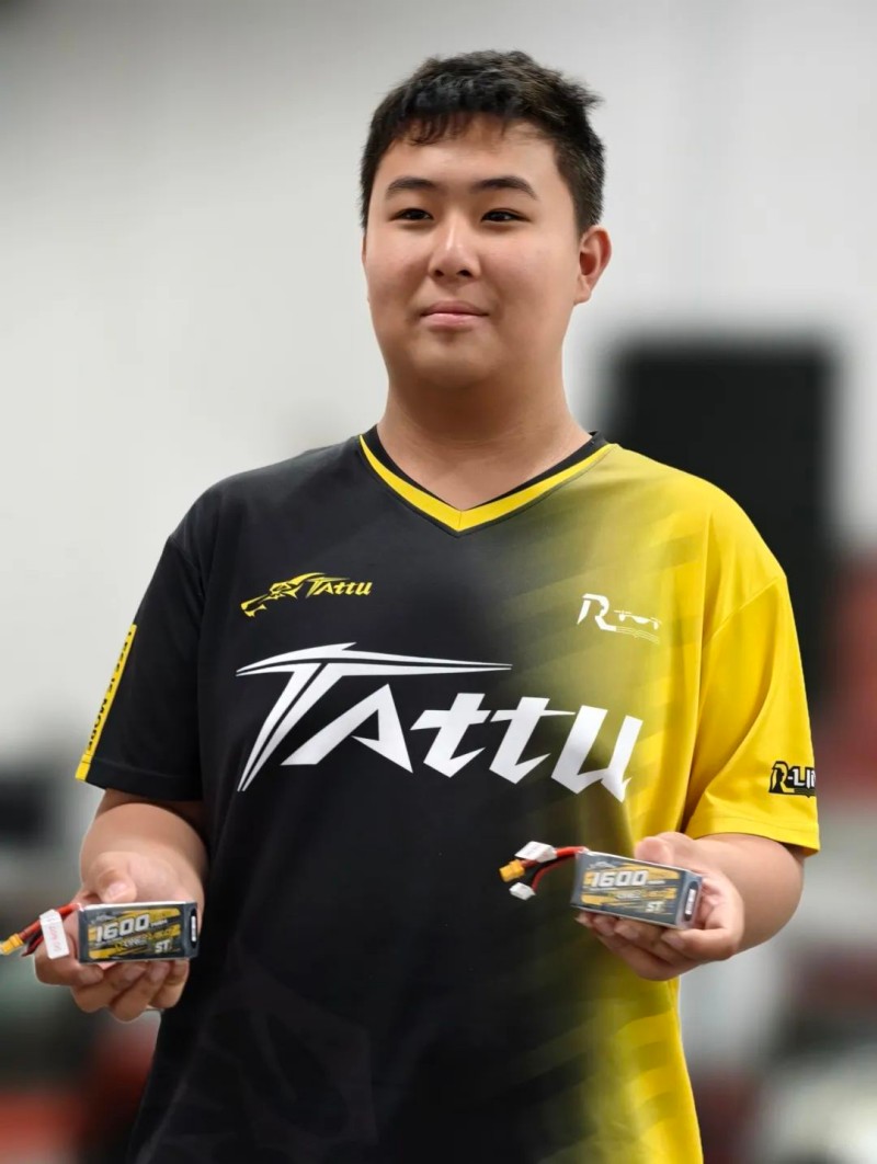 V6新品一電難求 V6新品一電難求