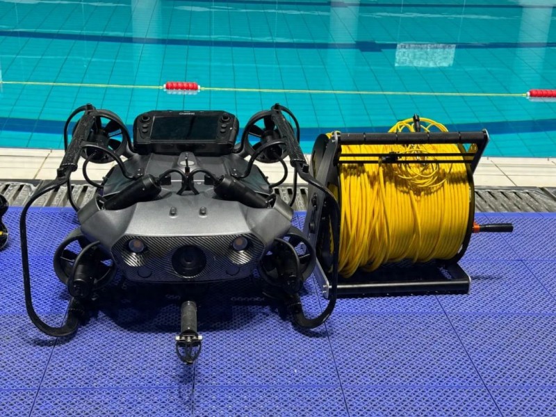 泳池清洗機器人 泳池清洗機器人